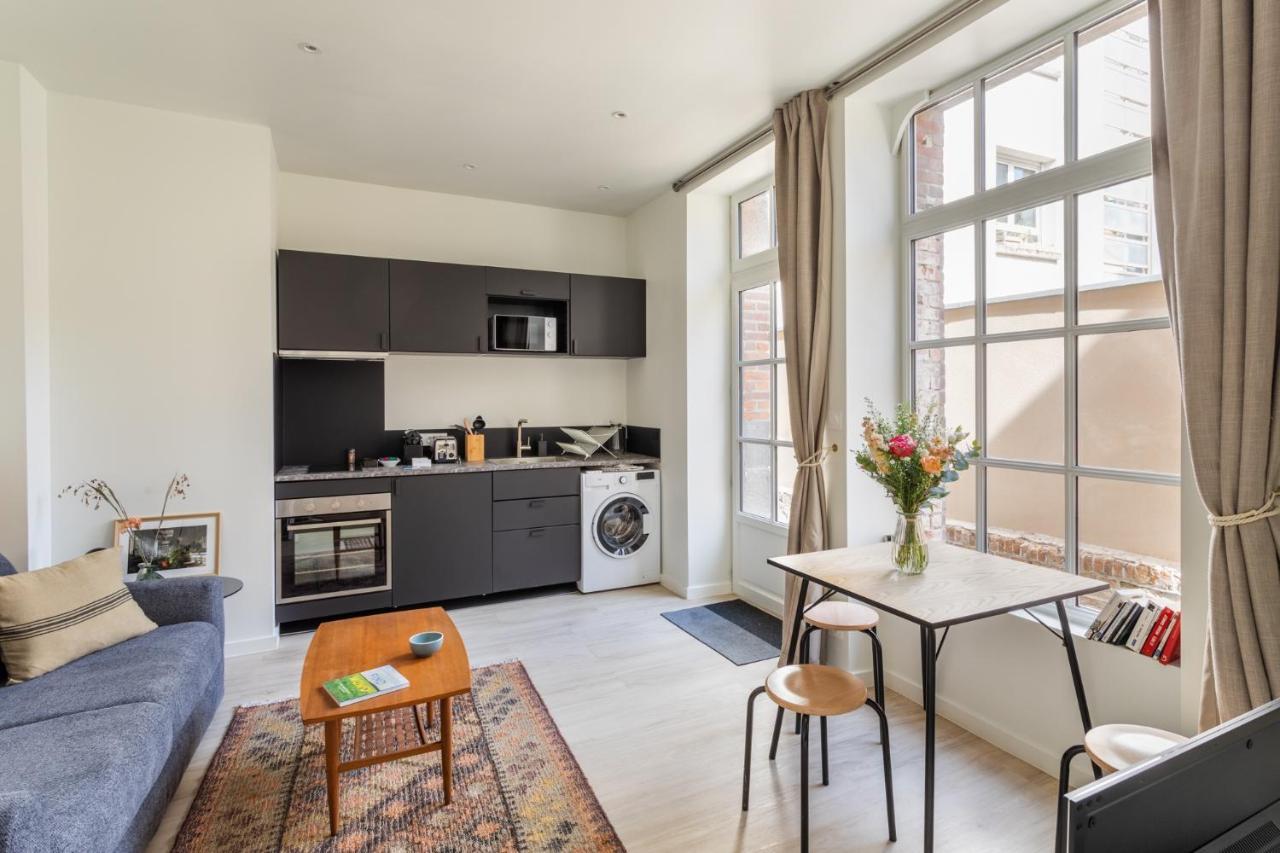 Les Carmelites - Appartements Dans L'Hyper-Centre De Rennes Buitenkant foto