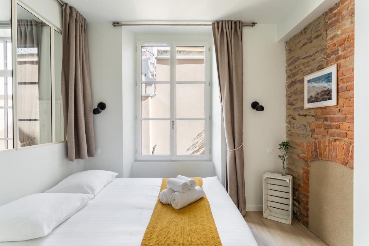 Les Carmelites - Appartements Dans L'Hyper-Centre De Rennes Buitenkant foto
